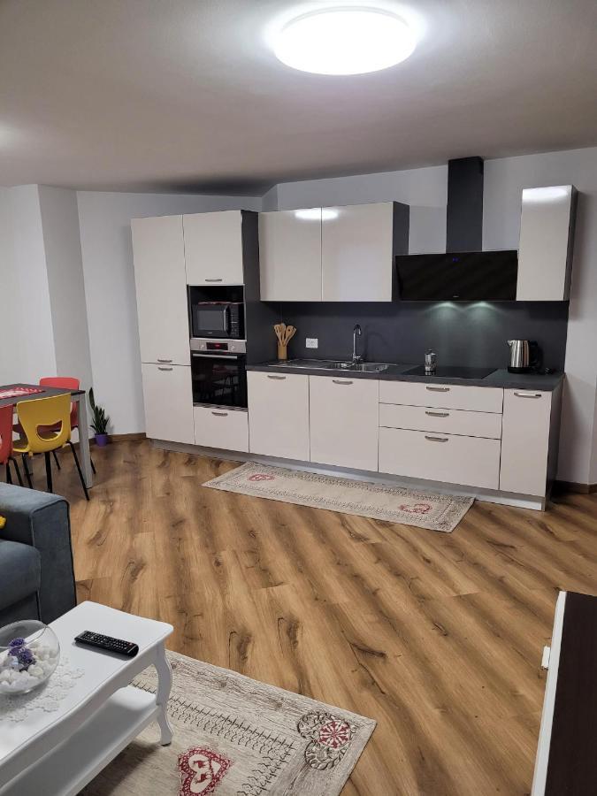 Ferienwohnung Casa Luca Mezzana  Exterior foto